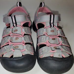 KEEN Girls Newport H2 Water Sandals--Size Youth 12